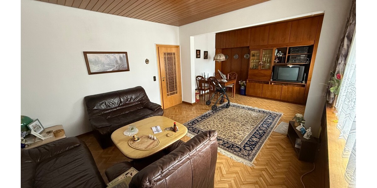Wohnzimmer Vorderhaus