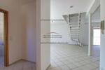 3 ZKBB Maiso.* max. 4 Pers.* renoviert* Süd-Westbalkon* KFZ-Stellpl* G-WC* Pfungstadt-Eschollbrücken - Maisonettenwohnung Pfungstadt / Eschollbrücken Eschollbrücken | Angebot:27092817