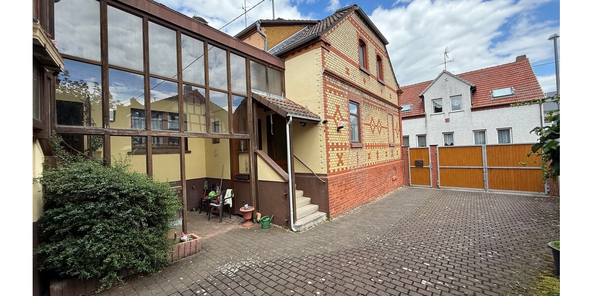 Wiesbaden-Breckenheim: Generationenhaus oder großes Familienrefugium! - Doppelhaushälfte Wiesbaden Bierstadt | Angebot:24584024